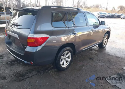 2010 Toyota Highlander Base V6 z USA, uszkodzony, nr VIN 5TDBK3EH2AS017271